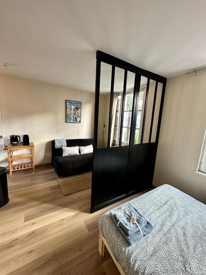 Appartement Bords De L'Eure Charmant Studio Σαρτρ Εξωτερικό φωτογραφία