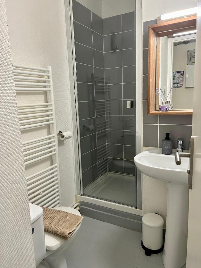 Appartement Bords De L'Eure Charmant Studio Σαρτρ Εξωτερικό φωτογραφία
